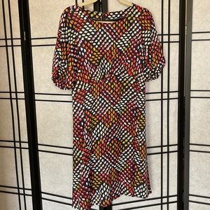 Beautiful Maeve by Anthropologie Navy Floral dress with poof sleeves size 6